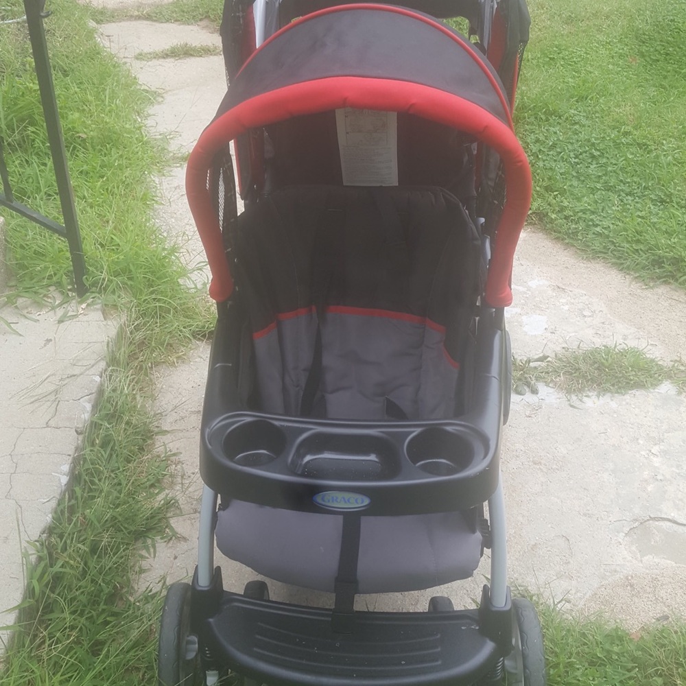 Double stroller - Picture 2 of 7